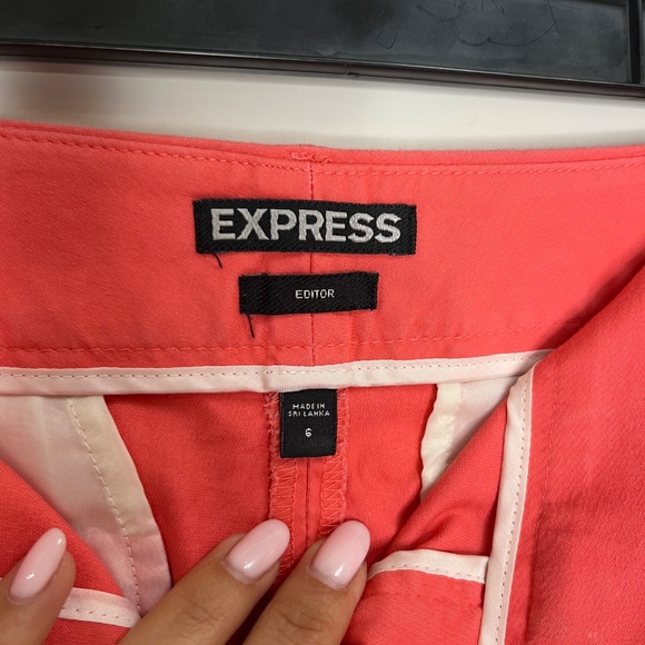 Express Editor Coral Red Cotton Blend Shorts Size 6 - Picture 5 of 7